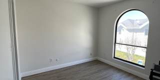1554 Monroe Boulevard Gallery 3