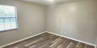 4506 - 4510 Hutton Road Gallery 6