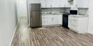 1415 Stratford Avenue Gallery 1