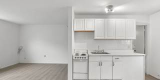 36 Woodbury Avenue Gallery 11