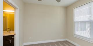 Flats at Summit Station Gallery 16