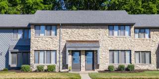 Woodlake Apartments of Indianapolis Gallery 12