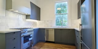 461 Greenwich Street Gallery 1