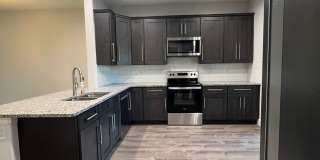 Newer Construction 3 Bedrooms 2 Baths! Gallery 5