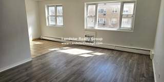 2025 West GRANVILLE Gallery 1