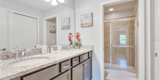8827 GENEVE Court Gallery 40