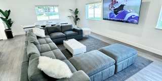 The Freehand Apartments Gallery 56