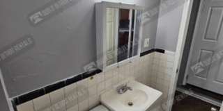 8442 Warwick St Gallery 23