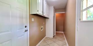 230 Saratoga Drive Gallery 17