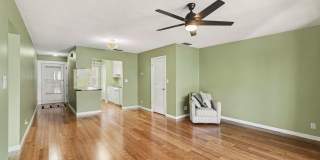 1047 Small Court Gallery 2