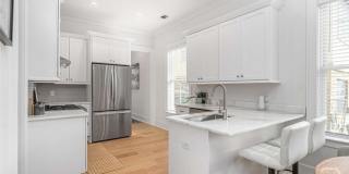 218 W 43rd Street Gallery 8