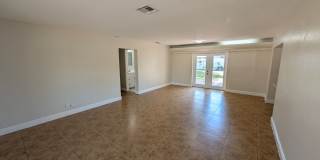Spacious 3BR Rental with Outdoor Living Space Gallery 4