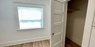 Adams Apartments Gallery 20
