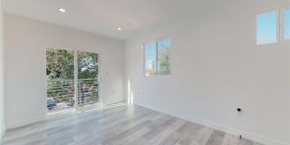 236 N Burlington Avenue Gallery 5