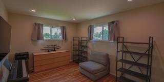 9501 Arvilla Ave. NE Gallery 22