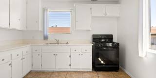 Roxanne Apartments Gallery 18