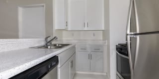 Pasadena Park Place Apartment Homes Gallery 23