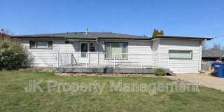 710 48th Street S Gallery 1