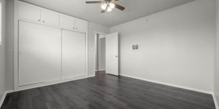 814 Victor Ave Gallery 17