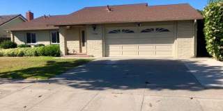 Montecito Estates 3 Bed/ 2 Bath Home Gallery 1