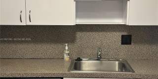 1170 N Federal Hwy Gallery 7