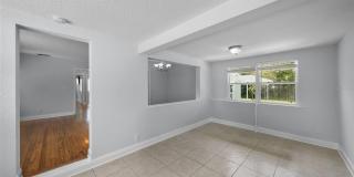 814 W INDIANA AVENUE Gallery 18