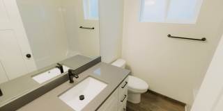 3 Bedroom 2 1/2 bathroom Hayden Townhome! Gallery 12