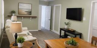 3302 E Mallory St Gallery 2