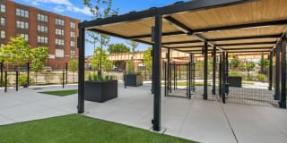 Parq Fulton Gallery 21