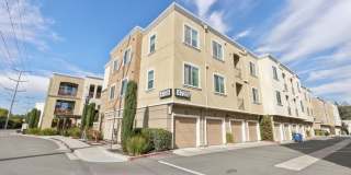 Amazing Newer Constructed 3br/2ba San Ramon Condo for Rent! Top Floor! Centrally Located for Convenience! Gallery 1