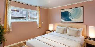 $500 OFF Special - Beautiful 4 Bed/1 Bath Home in Astoria Gallery 19