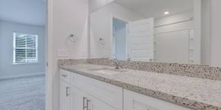 Beautiful Town Home!! Available Now! Gallery 12