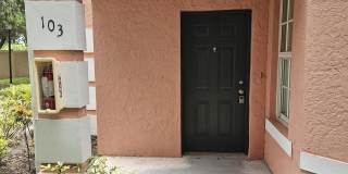 150 SW Peacock Boulevard Gallery 1