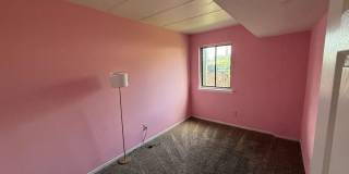 9841-00 NORTHEAST Avenue Gallery 12