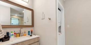 228 Calumet Street Gallery 8