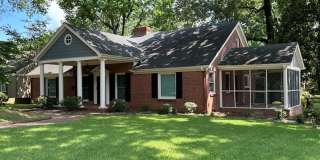 Stunning East Memphis Home with lots of charm! 2 Car Garage! Gallery 1