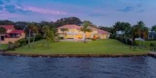 901 SE Riverside Drive Gallery 8