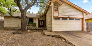 Lovely 3 Bedroom, 2 Bathroom in North Central Austin!!! Gallery 1