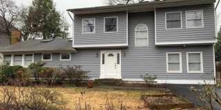 7512 ARDEN Road Gallery 1