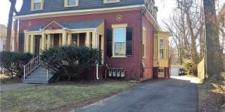 207 Woodbridge Avenue Gallery 1