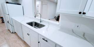 3-Story Townhouse with Central Heat, AC and 2 Parking Spots Included Gallery 8