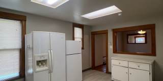 Charming 4 Bed 2 Bath in Gonzaga!! Gallery 7