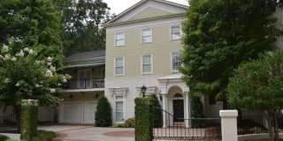 105 St Andrews Square Gallery 1
