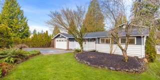 South Rose Hill 4 Bedroom with Entertainment Deck Gallery 4