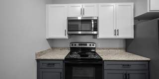 Retreat at Eastlake Gallery 50