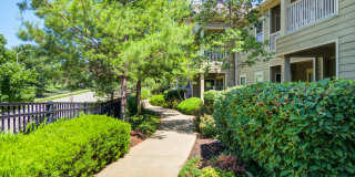 The Sovereign at Overland Park Apartments Gallery 22