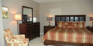 Exquisitely Beautiful Home with 3 bed and 2.5 Bath Gallery 10