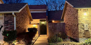 10 Hampshire Circle, Little Rock AR 72211 - Wonderfully updated 3br 2ba 2 story condo just off R Parham Gallery 21