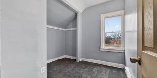 $1550 4 bedroom Gallery 23