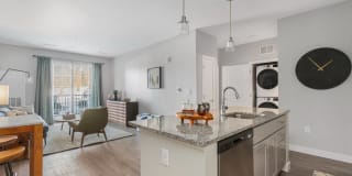 Edgemere Crossing Gallery 1